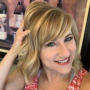 Meet your Posher, Tecoo